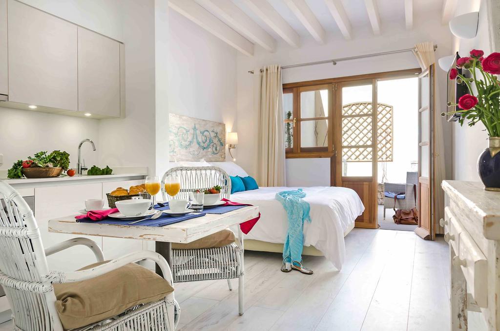 Staycatalina Boutique Hotel-Apartments パルマ・デ・マリョルカ 部屋 写真